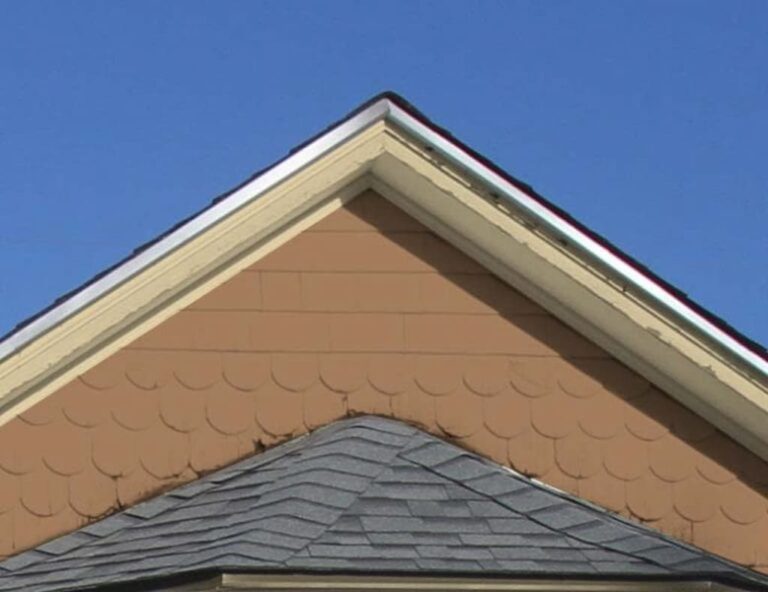 Roof flashing against walls